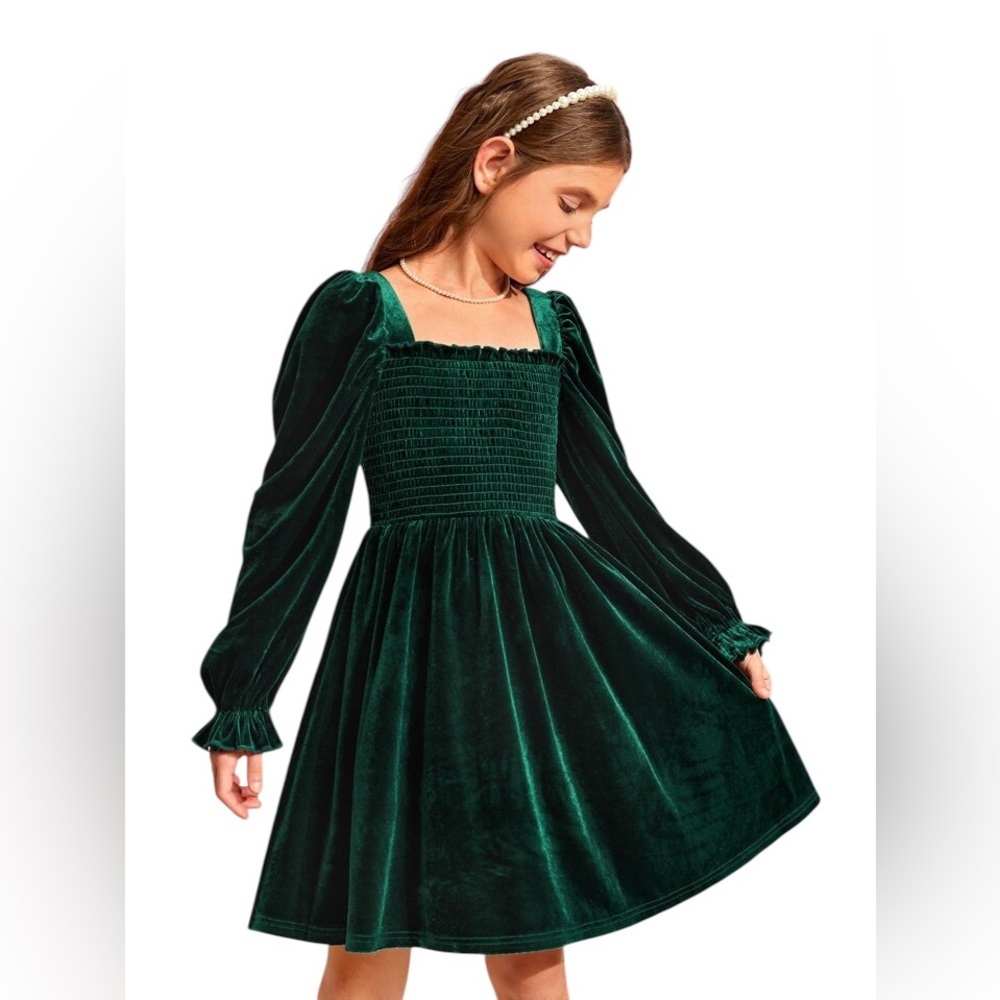 Shein | Emerald Green Velvet Dress